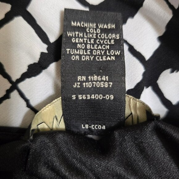 Lane Bryant Black & White Geometric Wrap Top Tie Waist Midi Dress Sz 26/28 - Picture 9 of 9